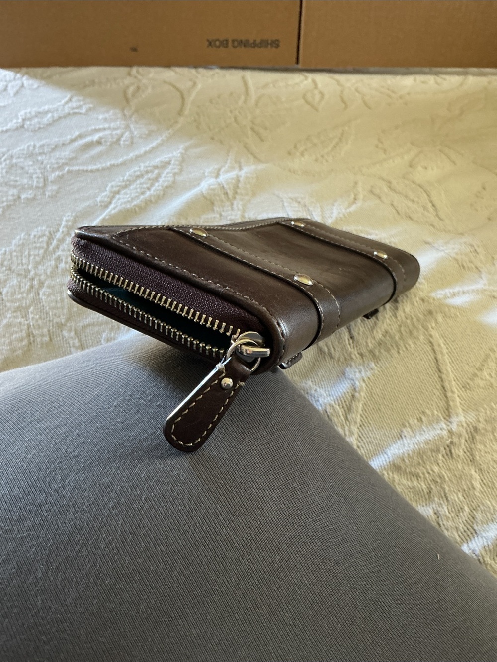 Coach shoulder bag with matching wallet, dark brown and dust bag. - Picture 11 of 12
